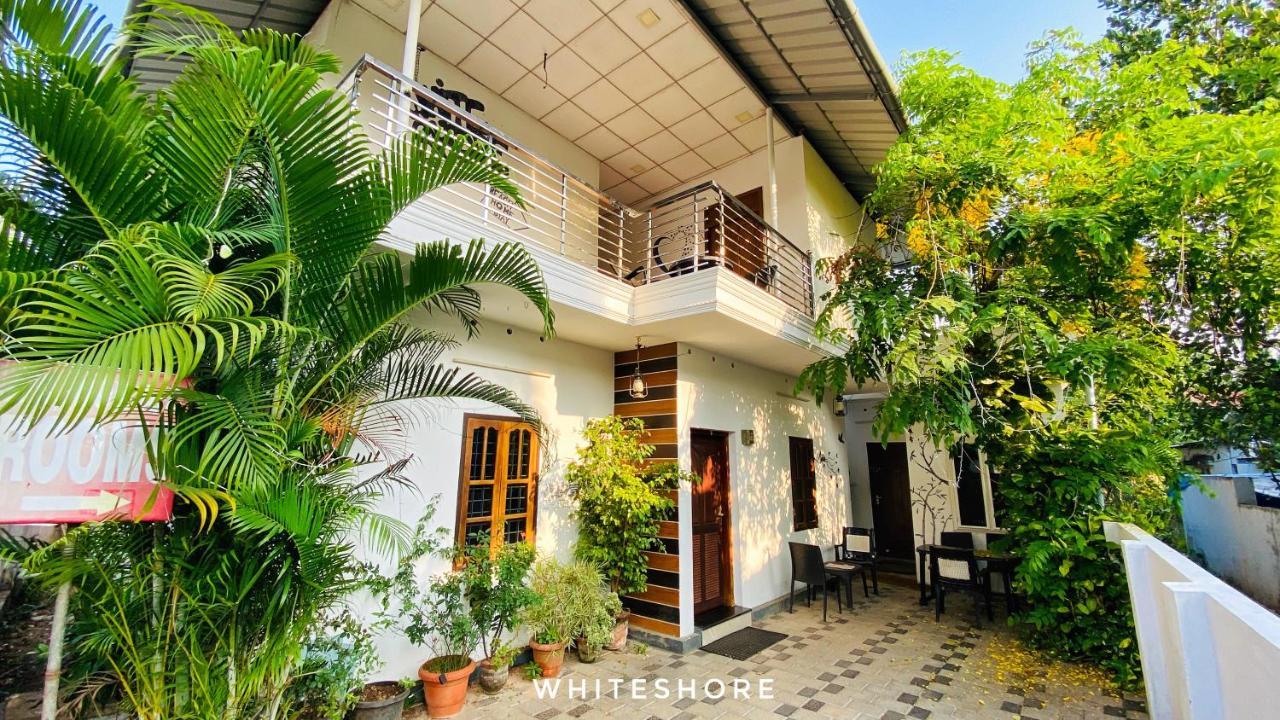 White Shore Beach Homestay Alappuzha Exterior foto