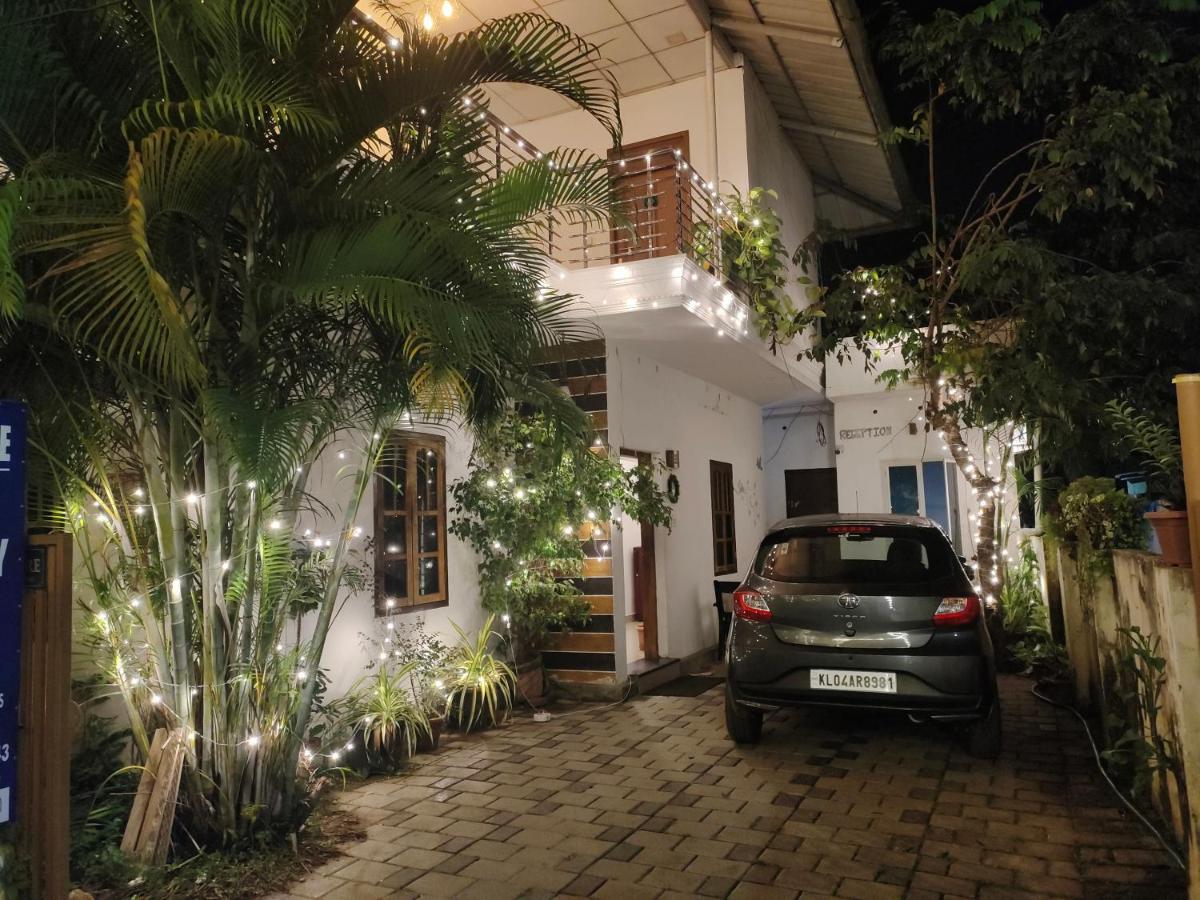 White Shore Beach Homestay Alappuzha Exterior foto
